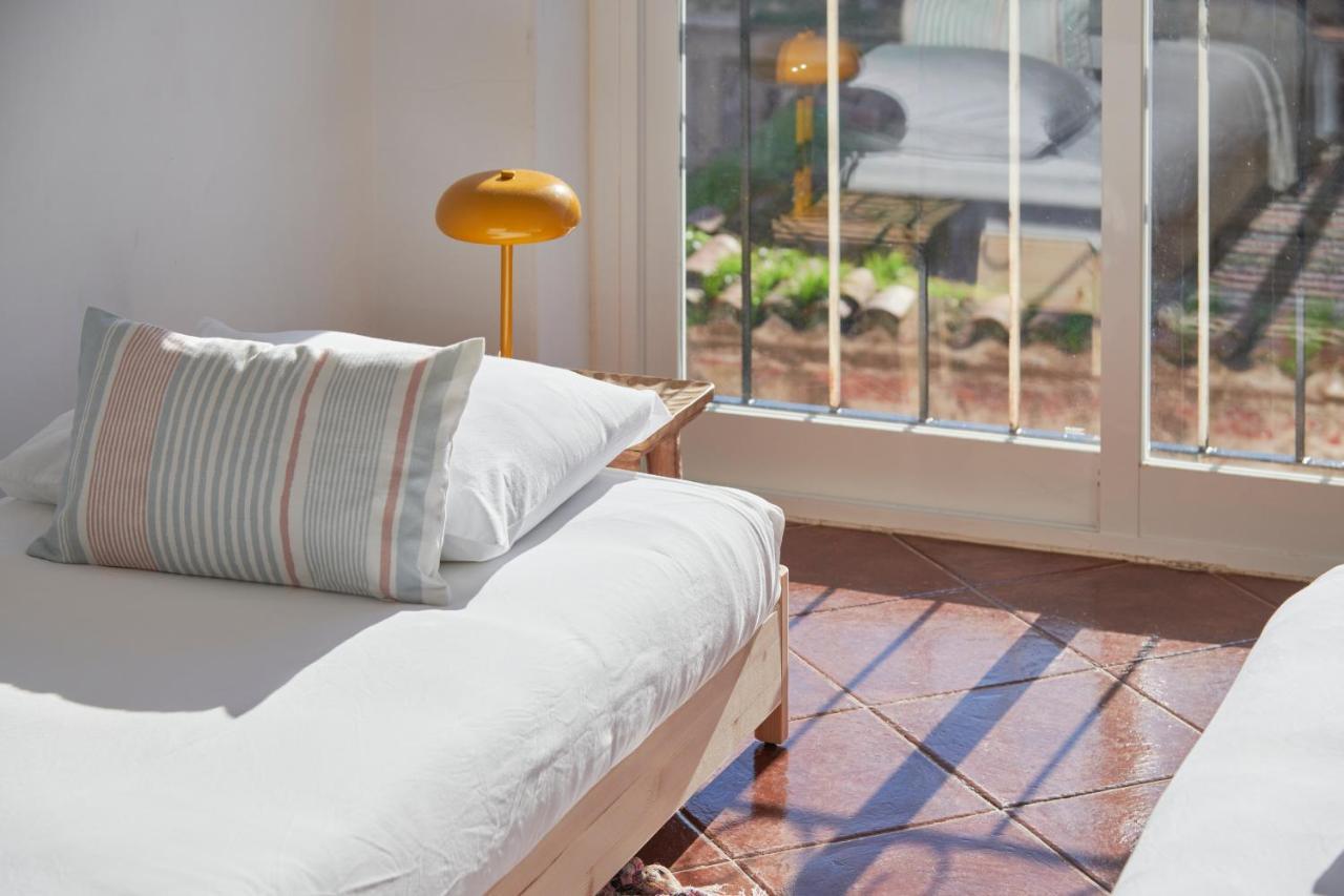 Central & Sunny 2Br Apt Near Beach, By Timecooler Setúbal Extérieur photo