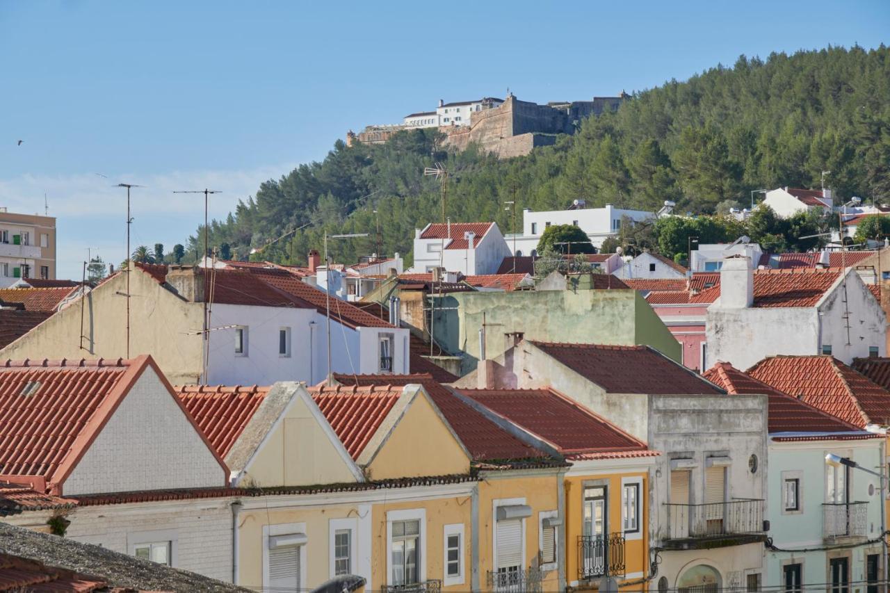 Central & Sunny 2Br Apt Near Beach, By Timecooler Setúbal Extérieur photo