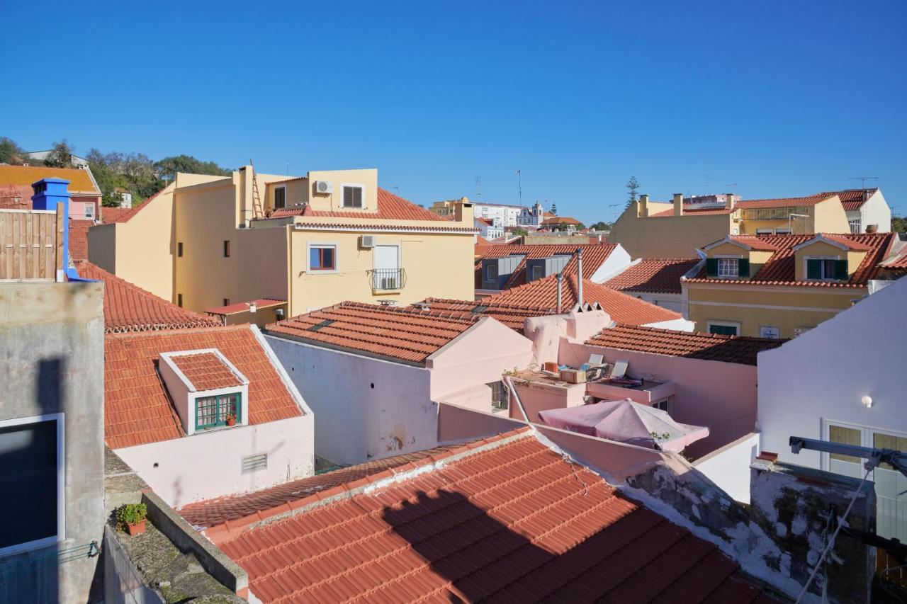 Central & Sunny 2Br Apt Near Beach, By Timecooler Setúbal Extérieur photo